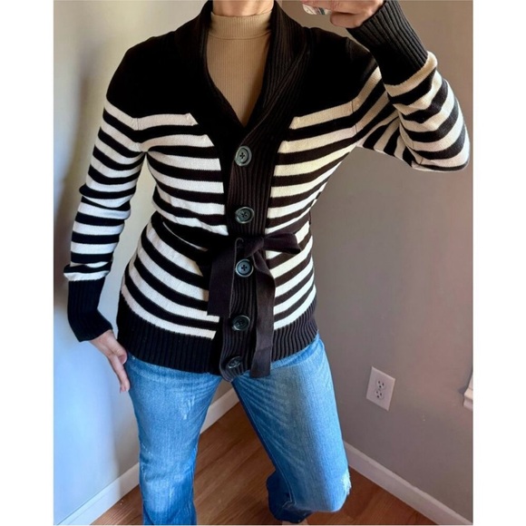 Madison black and white knit sweater button-down belted cardigan size medium - Picture 3 of 13